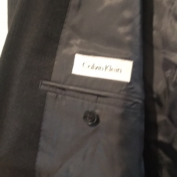 Men’s Single Breasted Blazer - Picture 2 of 2